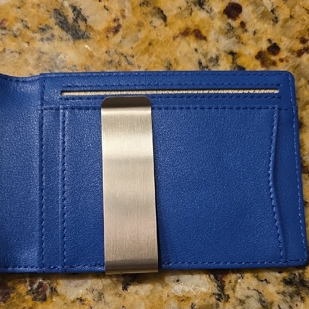 Black Carbon Fiber Card Holder